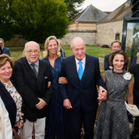 photo de groupe en extérieur